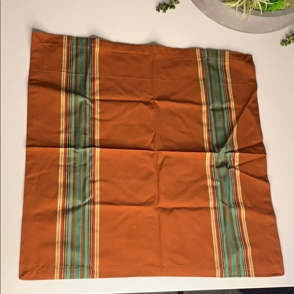 World Market Earth Tone Harvest Cloth Napkin set